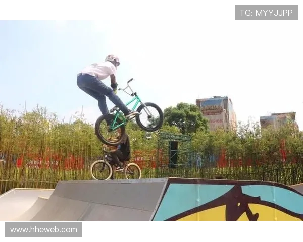 杭州街舞队在极限运动联赛中以52分稳居积分榜首位